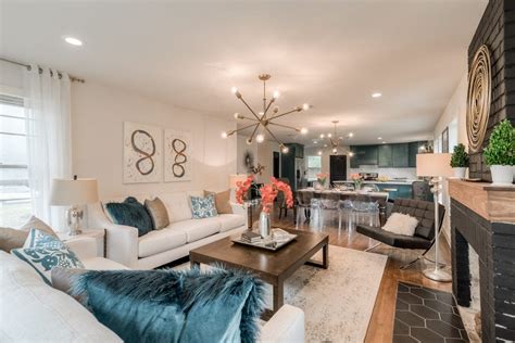 Every agent here has a passion for helping families and individuals find the exact home or property they've dreamed of. VACANT HOME STAGING | AS SEEN ON HGTV'S LONE STAR FLIP ...