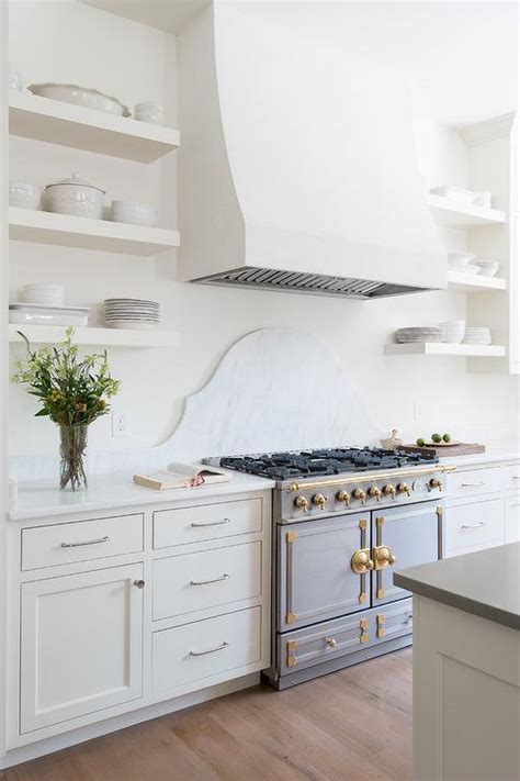 10 Lovely Kitchens With Open Shelving White Kitchen Design White