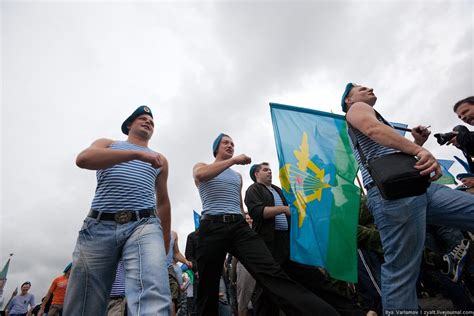 Пусть этот день будет радости полон, счастья, веселья и верных друзей. День ВДВ 2009 (33 фото) | Прикол.ру — приколы, картинки ...