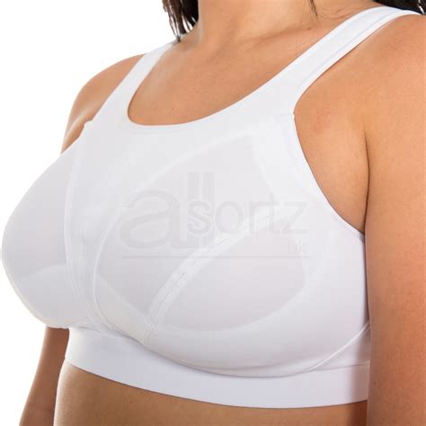 Use the bra size calculator to find your bra size in continental europe, uk and usa. Ladies Gemm White Sports Plus Size Bra in D - J Cup