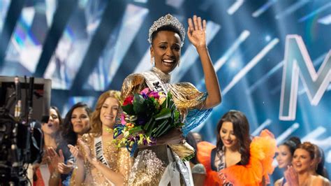 zozibini tunzi miss universe south africa crowned 2019 winner
