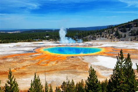 The Yellowstone Supervolcano Is Slowly Dying