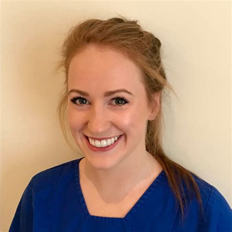 Lucinda Barrett Associate Dentist Ascroft Medical Linkedin