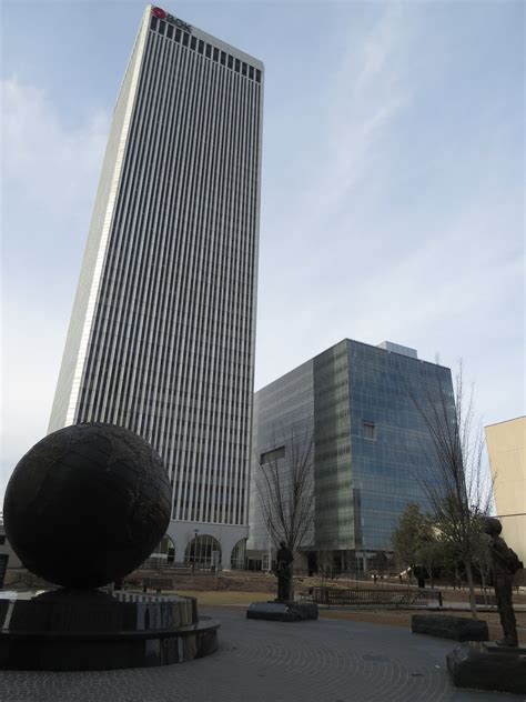 Tulsa Ok Bok Tower And Tulsa City Hall Kevin Thomas Boyd Flickr
