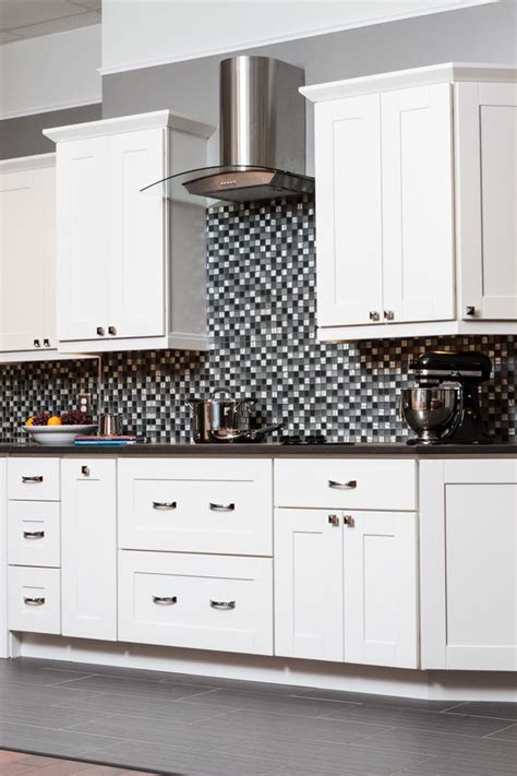 Malibu White Shaker Kitchen Cabinets - Traditional - Kitchen - Baltimore - by Cabinets To Go