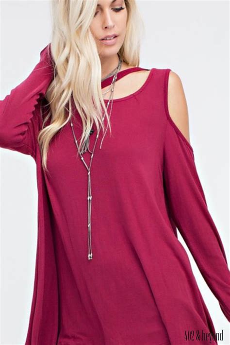 Burgundy Open Shoulder Top Is Perfect Choice For All The Ladies Who Don