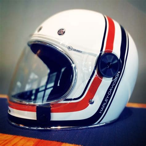New stock!bell helmet originals.available size : Harley Davidson Vintage Stripe Bell Bullitt Retro Helmet ...