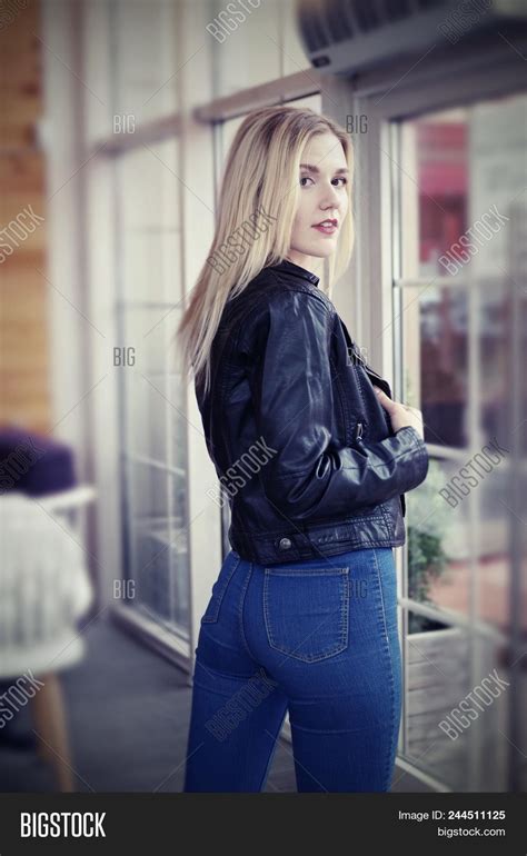 Hot Blonde Jeans
