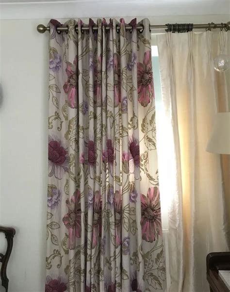 Floral pattern stock photos and images. Designers Guild Fabric, "Amalienborg" Purple and Cream ...