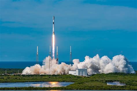 Update Launched Spacex Preps For Friday Launch Of 56 Starlink