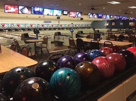 Ann arbor, michigan, where every wolverine's heart and stomach forever belongs. Michigan's Best Bowling Alley Day 2: Highlights from Ann ...