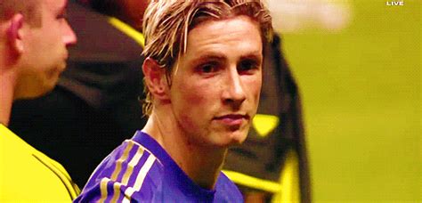 Gif : Fernando Torres looking melancholic during Atletico ...