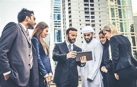 Benefits of Working in UAE (United Arab Emirates) - Secrecy Film