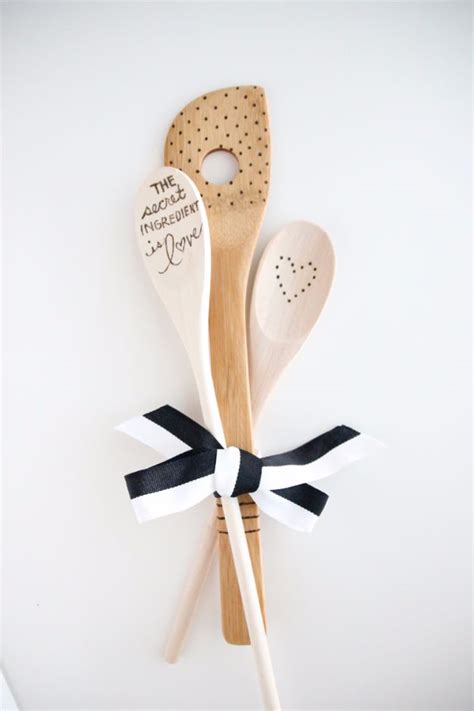 37 Expensive Looking DIY Wedding Gifts That Are Sure To ...