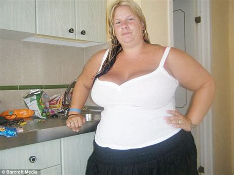 Obese Woman Divorces Husband Who Became Jealous After She Lost 10 Stone Daily Mail Online