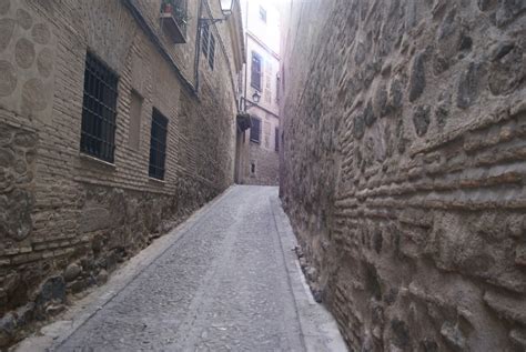 Toledo cathedral, hanging houses of cuenca, alcázar of toledo, monastery of san juan de los reyes. Enigmas misteriosos e inexplicables: LA MAGIA DE TOLEDO ...