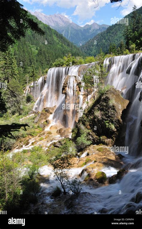 The Pearl Shoal Falls In Jiuzhaigou Nature Reserve An Unesco World