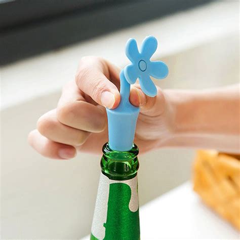 1pc Silicone Flower Shaped Wine Bottle Stopper Kitchen Wine Champagne