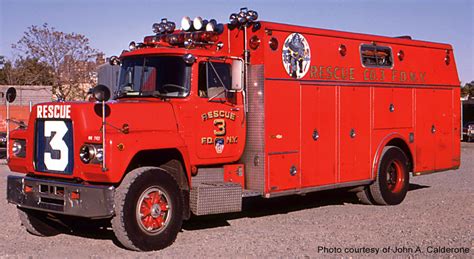 Fire Replicas Fdny 1979 Mack Rpierce Rescue 3 Bronx