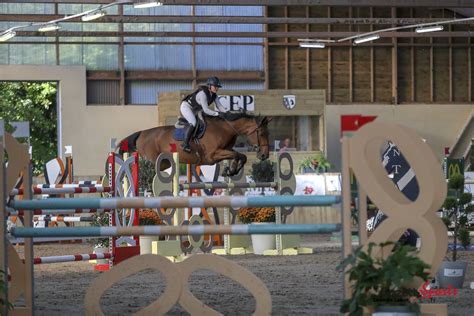 Le centre equestre les grandes terres vous propose une équitation centrée en mobilisant toutes les disciplines : JUMPING : Revivez en photos le Grand Prix d'Amiens ...