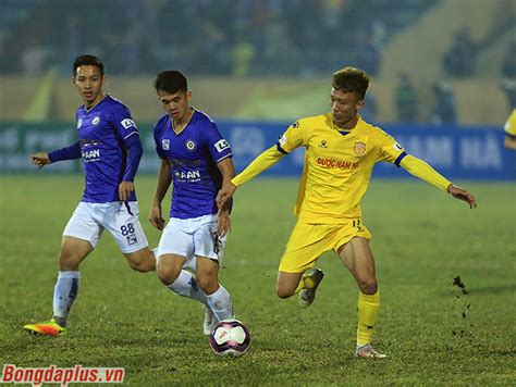 You can watch quảng nam vs. Hà Nội FC đổ lỗi Nam Định cố tình làm sân xấu dẫn đến thua đậm