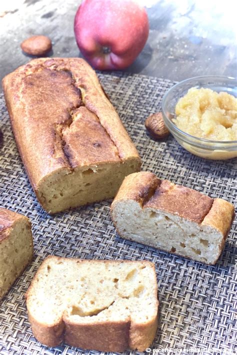 Cake à la Compote de Pommes sans Beurre