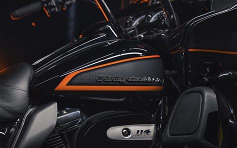 Harley Davidson Reveals New Apex Factory Custom Paint Cycle Canada