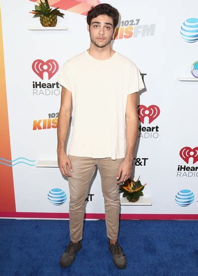 He is known for his roles in the noah gregory centineo was born on may 9, 1996, in miami, florida, to gregory vincent. Noah Centineo Height Weight Body Measurements Shoe Size ...