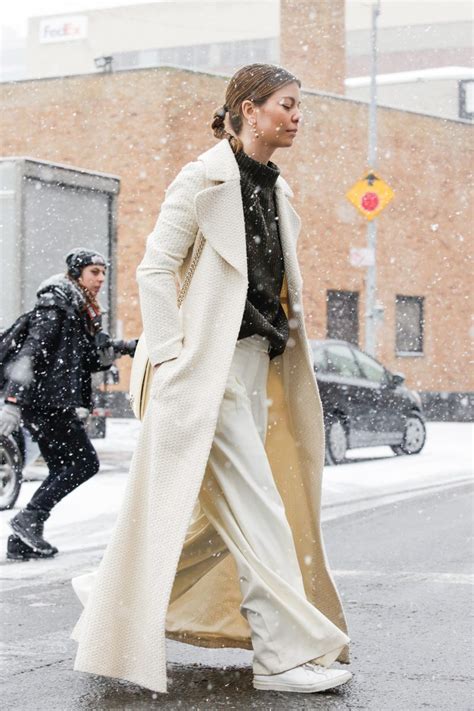 How To Wear White Pants In The Winter 7 Tips Inspired By Street Style