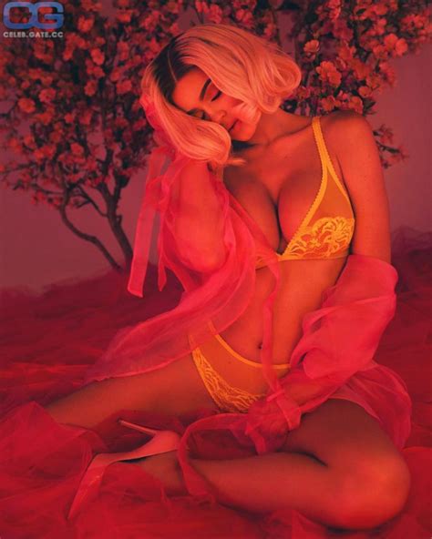 Kylie Jenner Nackt Nacktbilder Playboy Nacktfotos Fakes Oben Ohne The Best Porn Website