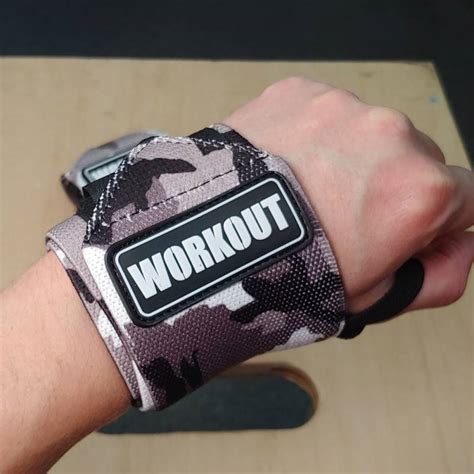 Wrist Wraps 48 Cm Workout Gray Camo Workouteu