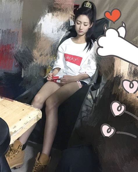 明星製片人專場 5月20日 超級訪問 劉愷威對楊冪一見鍾情 6月9日 首席夜话 楊冪的紅與黑 6月22日 快樂大本營: 陳鈺琪集中討論區 (9) 黑警必須死全家! | LIHKG 討論區