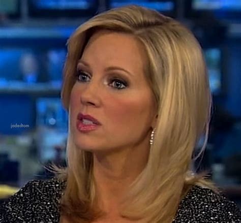 Clinch performed a laser surgery called photo therapeutic keratectomy, which corrected bream's vision so she no longer needed to wear contacts, . Picture of Shannon Bream