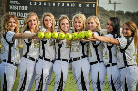 Senior Softball Girls Softball Softball Players Senior Girls