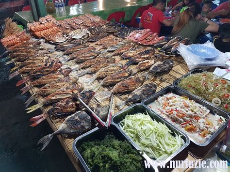 Kundasang adalah bandar yang paling popular di sabah kerana terdapat banyak tarikan pelancongan. Tempat Menarik Di Sekitar Kota Kinabalu Sabah - Nurfuzie.com