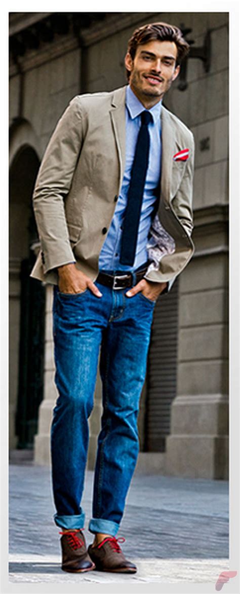 Guide For Men Who Wants To Wear Sport Coat With Jeans Fasbest