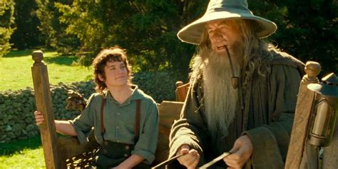 Gandalf Frodo And The Lord Of The Rings Crew Experience An Epic Night