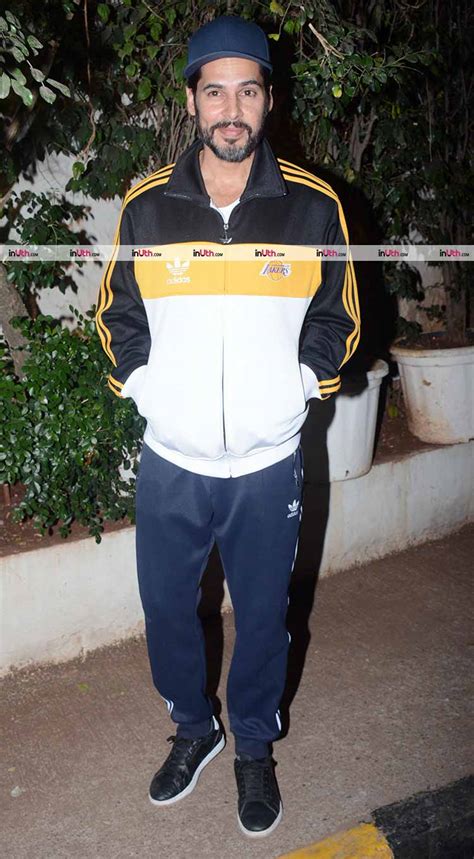 His father ronaldo aka ronnie morea, italian and his mother edna morea. dino morea at shamita shettys birthday party | Shamit ...
