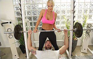 Free Porn Pics Of Sporty Milf London River Fucking With Her Personal Trainer Mypornstarbook Net