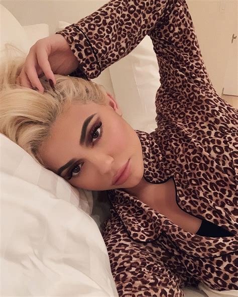 Kylie Jenner Makeup Leopard Selebritis
