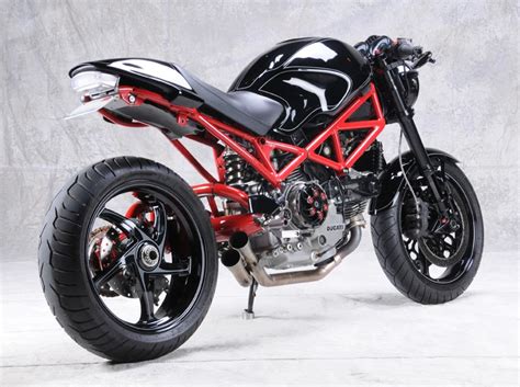 This kit completely cleans up the back of. Cafe Racer Special: Ducati Monster S2R 800 Special by ...