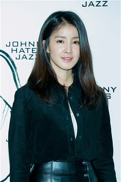 Up until now, he took care of his four younger siblings and supported them financially.… please enter the character as shown in the image above. South Korean star Lee Si Young reveals her ideal ...