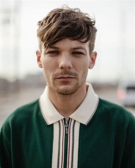 He is an actor, known for icarly (2007), minkä taakseen jättää (2015) and family guy (1999). Louis Tomlinson | One Direction Wiki | FANDOM powered by Wikia