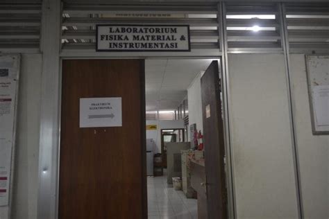 Laboratorium Fisika Material Dan Instrumentasi Departemen Fisika Fmipa