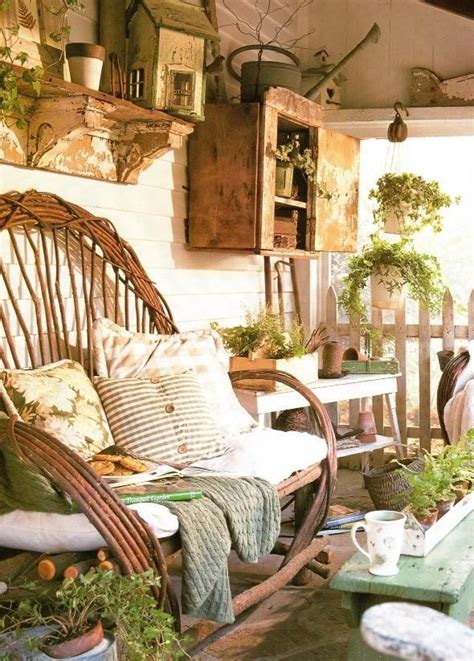 36 Joyful Summer Porch Décor Ideas Digsdigs Summer Porch Decor
