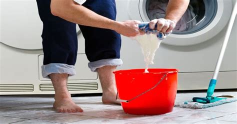 Cleaning Up Water Damage In Your Home Follow These Tips