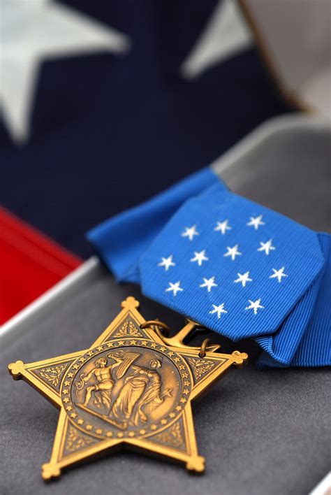 Dvids Images Navy Seal Receives Medal Of Honor Image 1 Of 4