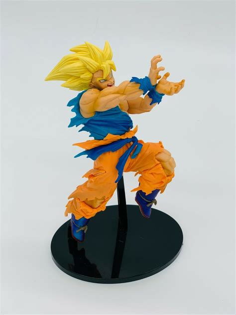 Dragon ball and saiyan saga : Dragon Ball Z - Son Goku Statue/Figur | Kamehameha ...