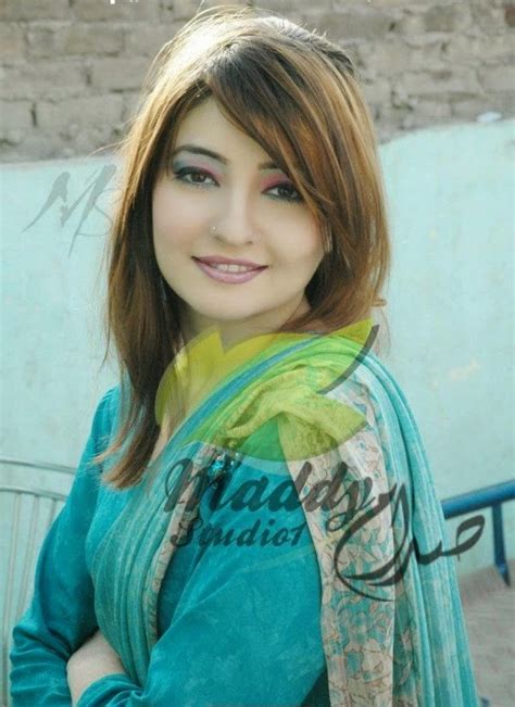Gul Panra Beautiful Pictures Hd Wallpapers Awesome Images Pakistani