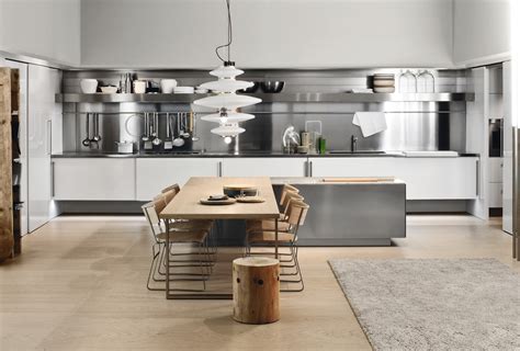 Where would the world be without design greats like alessi and to top it all off, every italian kitchen designed by silke makes use of the highest quality german hinges and drawer runners; Modern Italian Kitchen Design From Arclinea